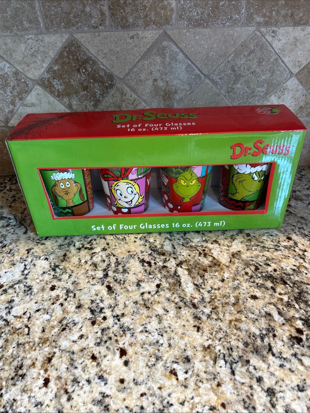 Dr Seuss | How The Grinch Stole Christmas | Set of 4 Drinking Glasses 16 oz.